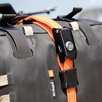 Kriega Steelcore, luggage straps lockable