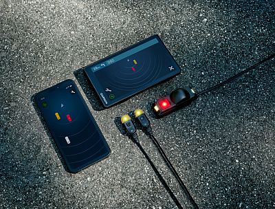 Garmin zümo R1, surroundings radar (2/6)
