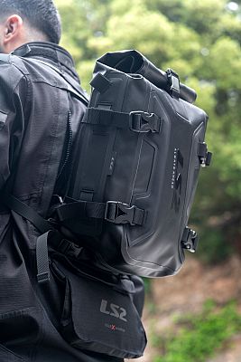 LS2 Move Ahead 10L, rear bag waterproof (15/16)