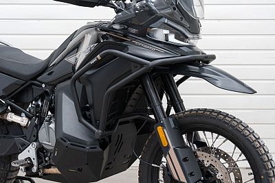 Yakk EXP CF Moto 800 MT-X, proteções contra colisões