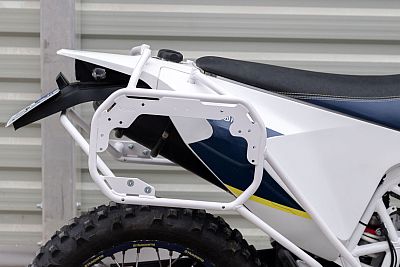 Yakk EXP Husqvarna 701 Enduro/Supermoto, suporte lateral para ma