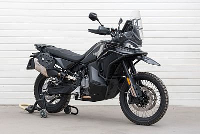 Yakk EXP CF Moto 800 MT-X, portaequipajes para alforjas (13/15)