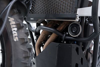 Yakk EXP Yamaha Ténéré 700 T7, conector da barra de proteção